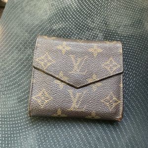Louis Vuitton Monogram Wallet